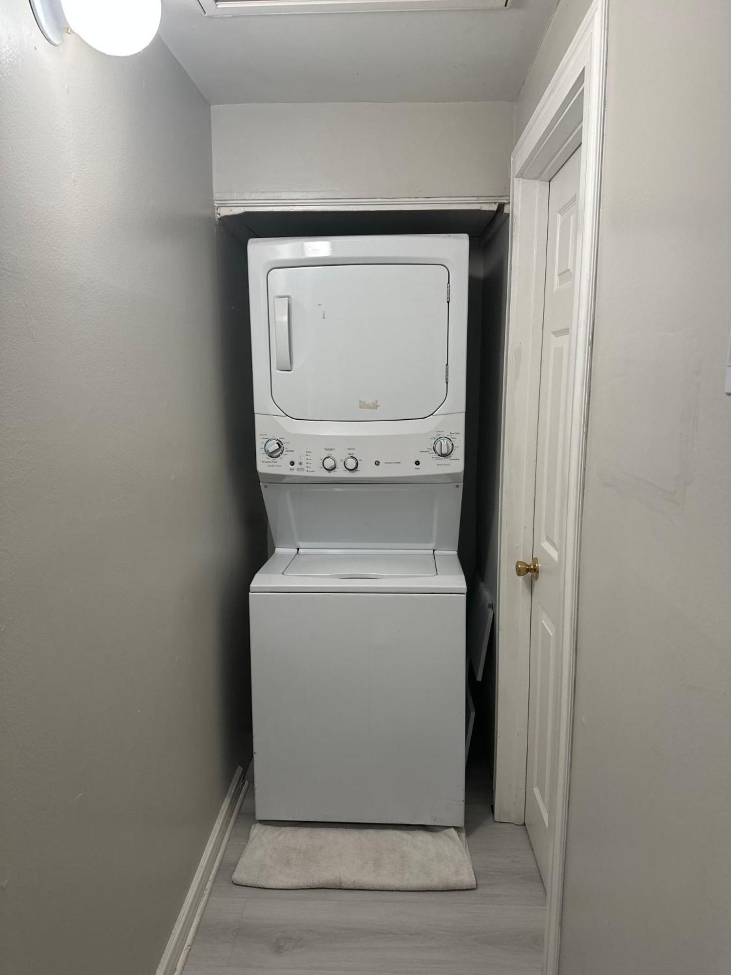Two-bedrooms Sofi, Forum, Spacex Cozy Hawthorne