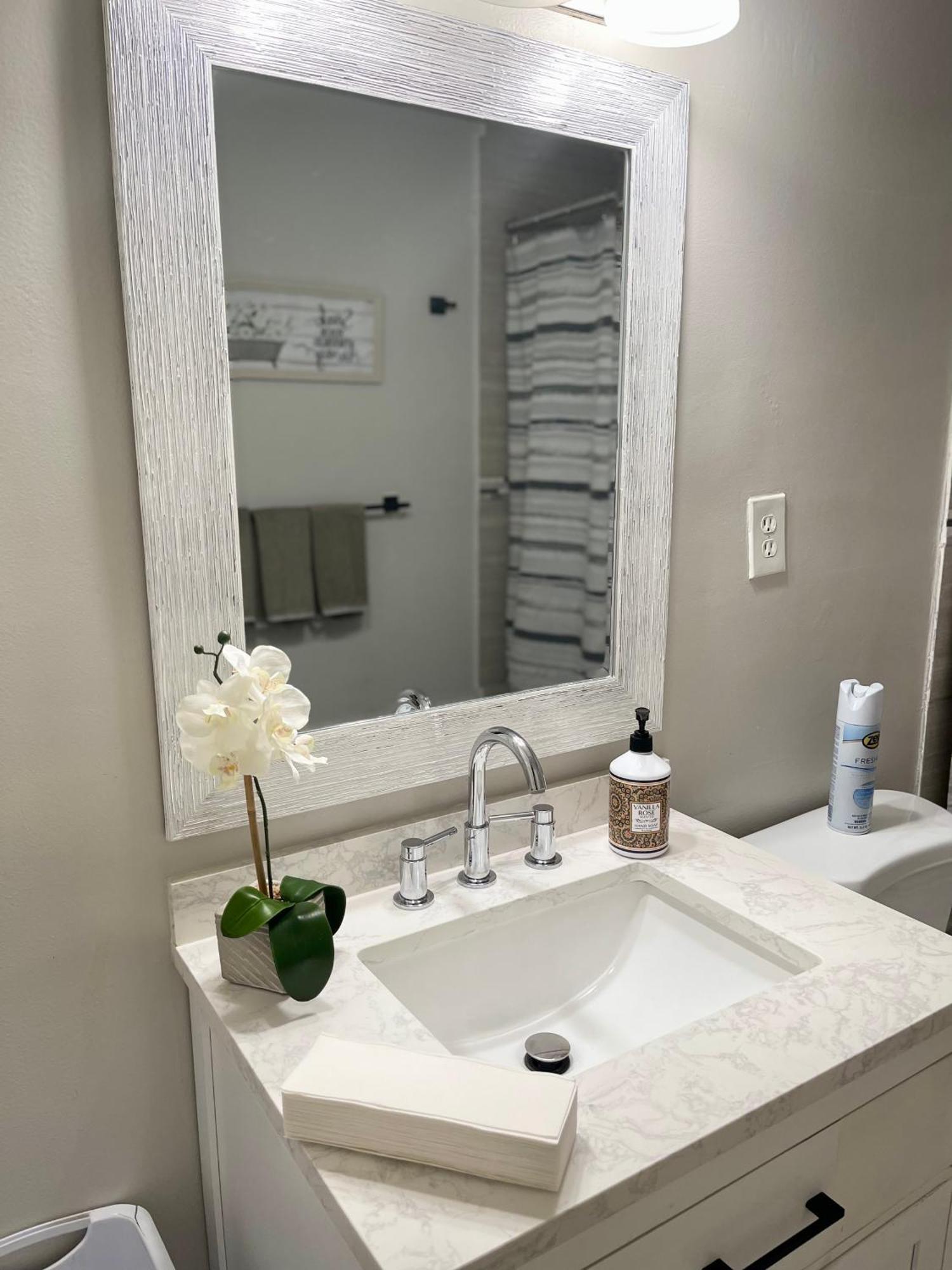 Apartment Two-bedrooms Sofi, Forum, Spacex Cozy