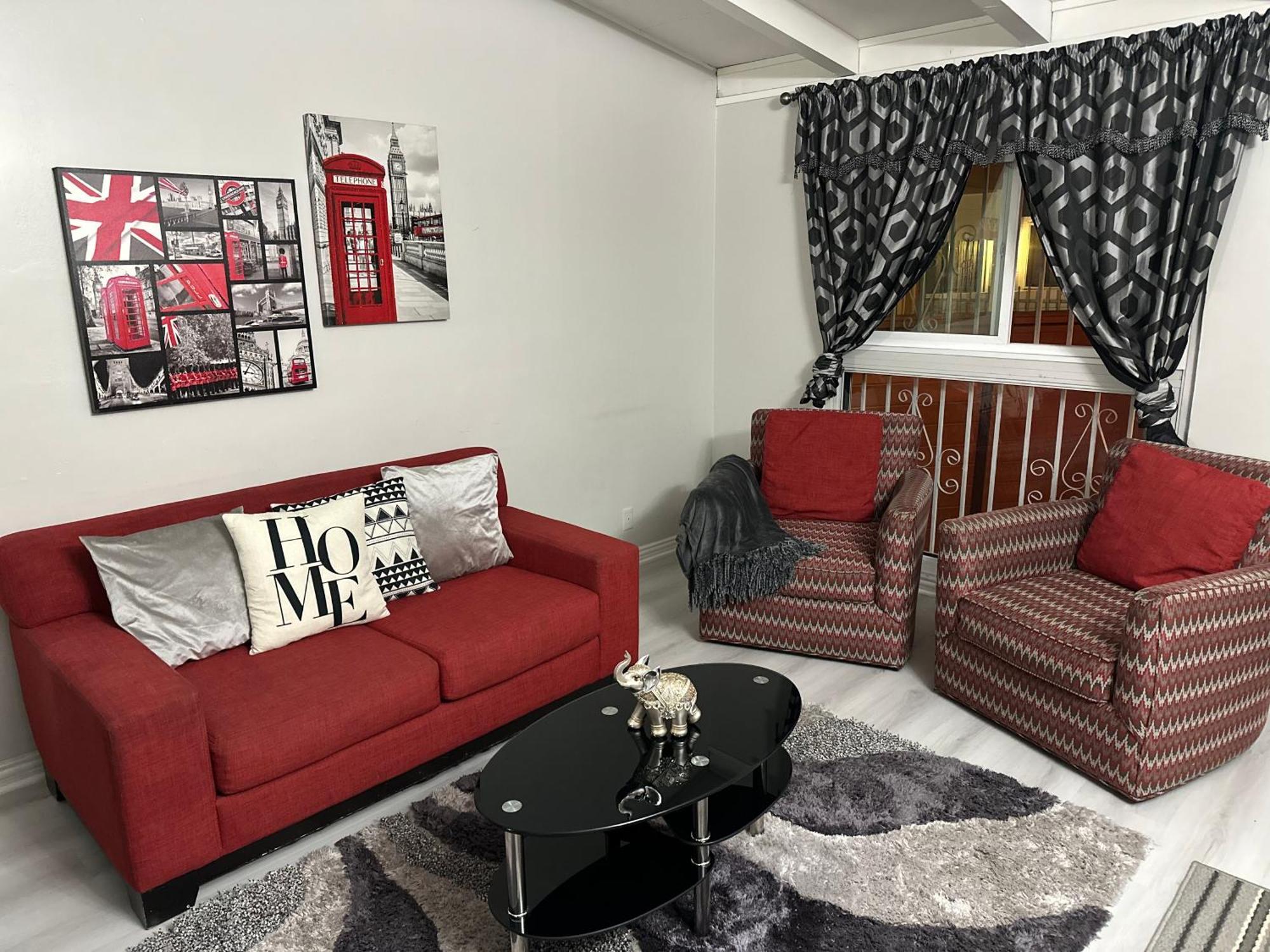 Two-bedrooms Sofi, Forum, Spacex Cozy *